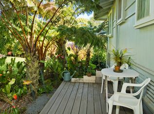 120 Ualehua St, Hilo, HI 96720
