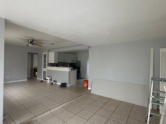 2nd image of 5924 17th Ave N