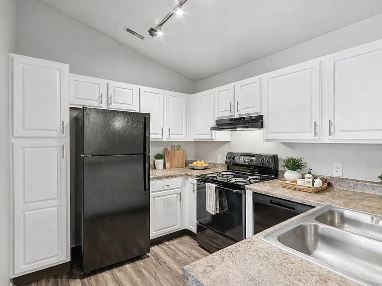 City View Farm Apartments — Photo 5