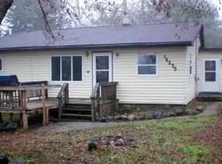 14275 Ridge St, Mountain, WI 54149
