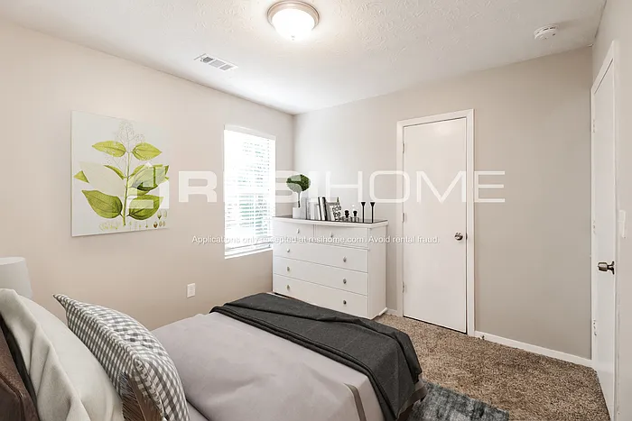 770 Brittany Ct — Photo 13