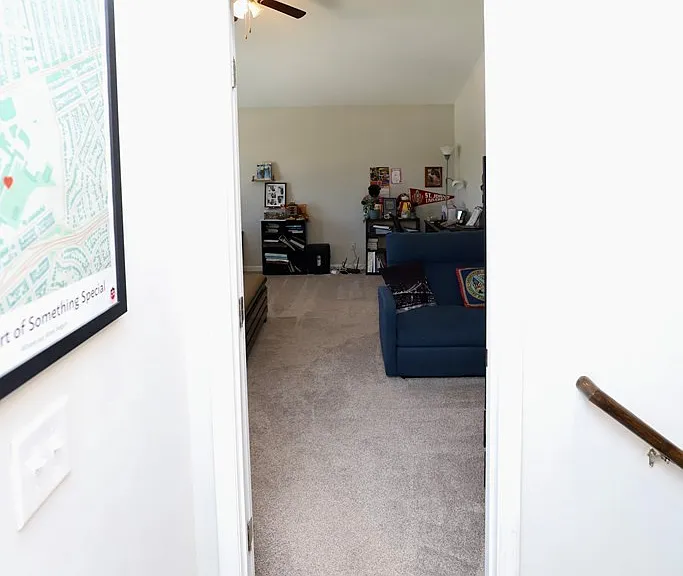 54 Edinburgh Castle Ln — Photo 31