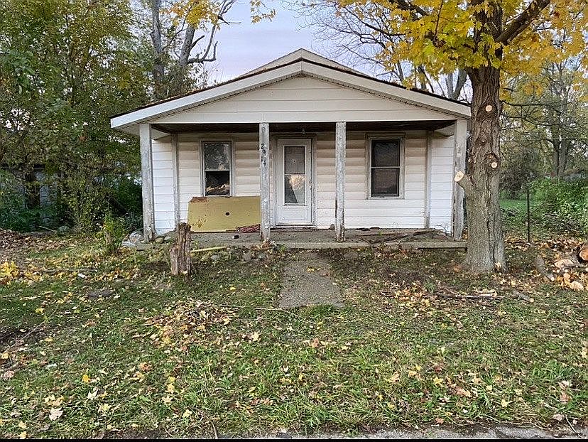 1st image of 2914 East Ave