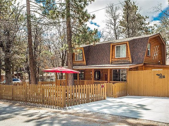 5th image of 390 Holmes Ln