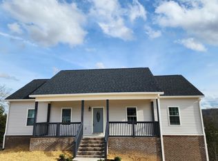 7333 Tiercel Dr, Ooltewah, TN 37363