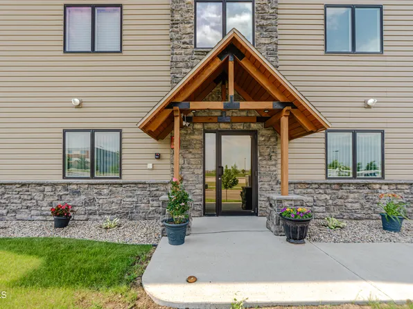 3419 Hamilton St Unit 9, Bismarck, ND 58503
