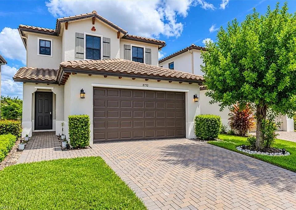 8732 Madrid Cir