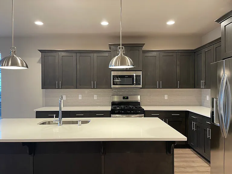 72 N 88th Dr — Photo 28