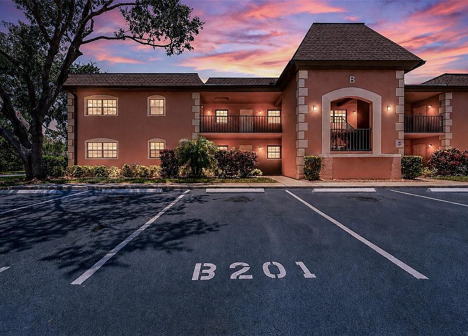 1st image of 12900 VONN ROAD #B201
