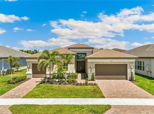 12005 Azalea Way, Naples, FL 34120