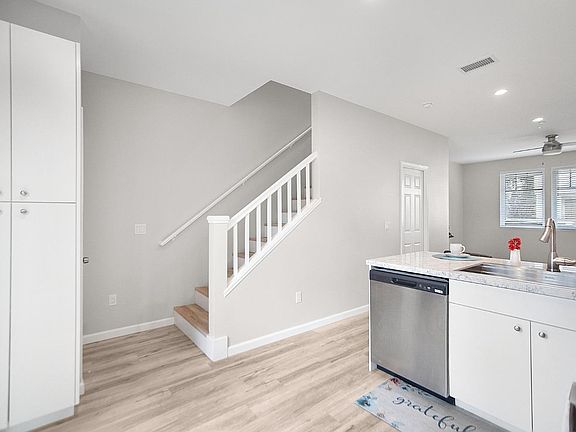 3rd image of 445 pueblo bonito Place