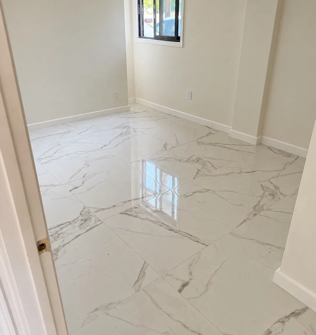 2 bed, 700 sqft, $2,500 — Photo 3