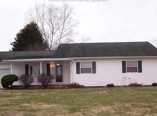 543 Grandview Ave, Point Pleasant, WV 25550