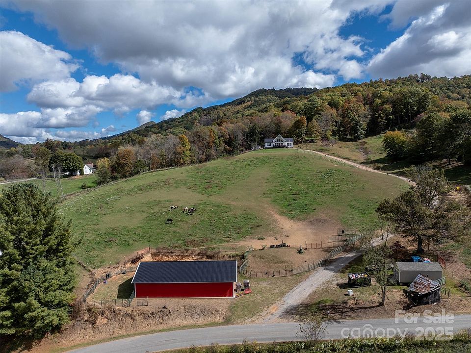 43rd image of 303 Johnson Farm Rd