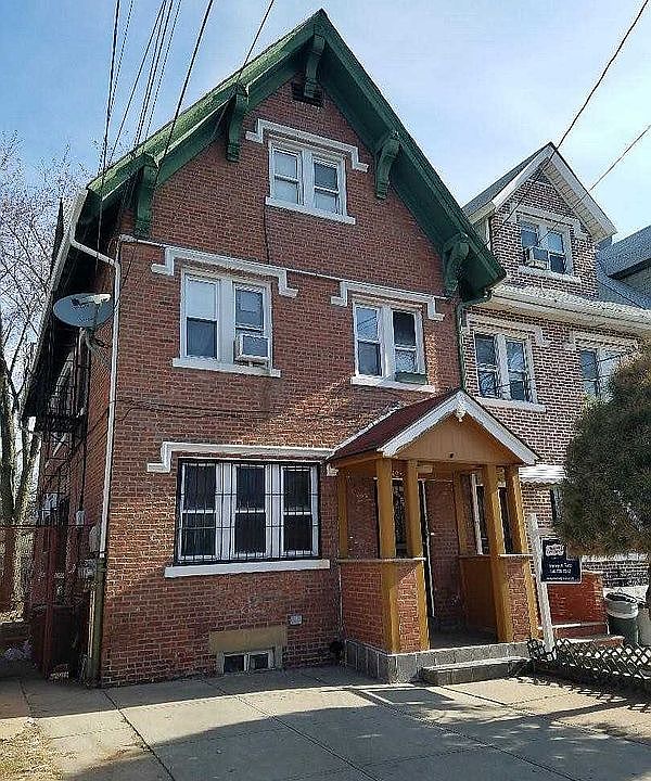 1st image of 42-09 Ithaca St #4