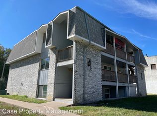 2015 J St APT 1, Lincoln, NE 68510