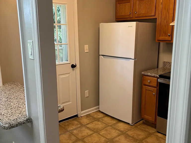 178 Elephant Rd — Photo 6