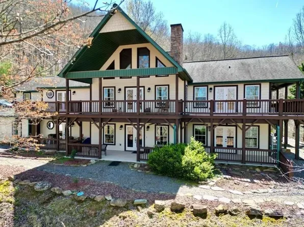 506 Old Poorhouse Rd, Murphy, NC 28906