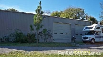 40 X 70 pole barn
						:
						has propane heat, lights, water and a bathroom