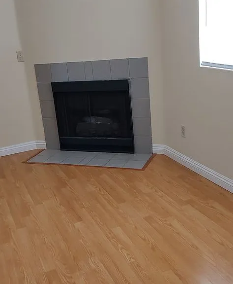 1701 Talmadge St — Photo 14