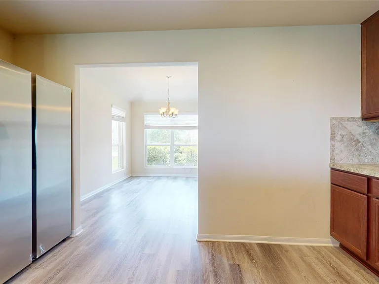 2102 Red Cedar Trl — Photo 13