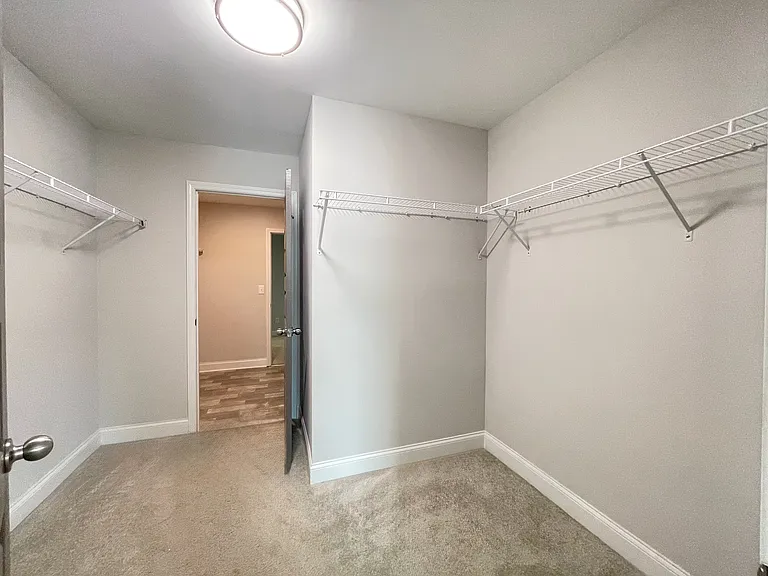598 Omnia Ct — Photo 14