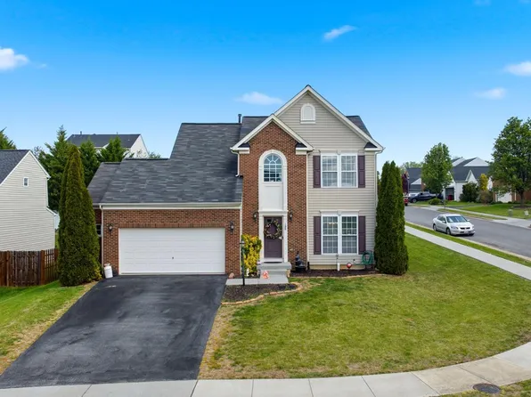 100 Half Penny Ct, Stephens City, VA 22655