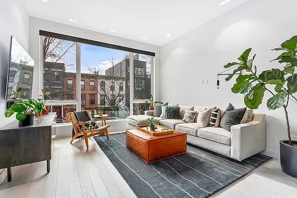 Sold by Compass | media 13