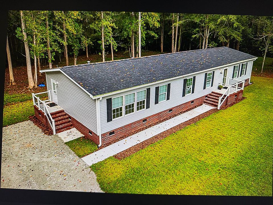 1st image of 2015 Bear Hole Rd