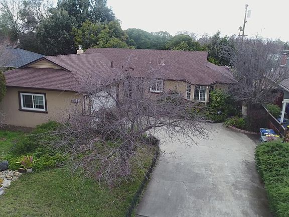 3rd image of 1151 Bennington Dr