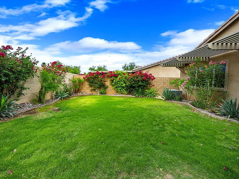84131 Azzura Way — Photo 28