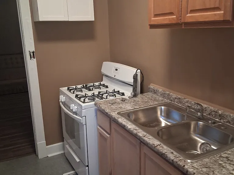 7232 Hermitage St #1 — Photo 2