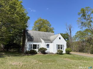 18 Norton Road, East Windsor, CT 06016