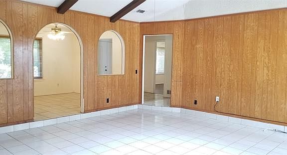 5th image of 3208 Lynbrook Dr