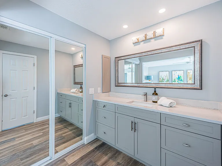 1750 74th Cir NE — Photo 18