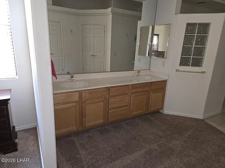 697 Paseo Granada — Photo 31