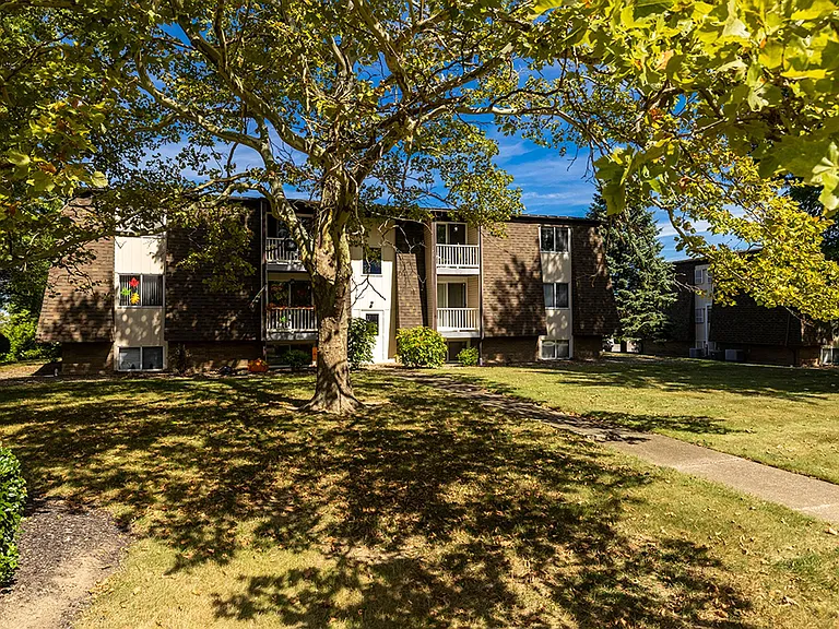 610 Young Rd — Photo 18