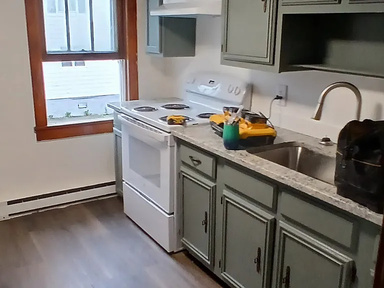 23 Coal St #2 — Photo 9