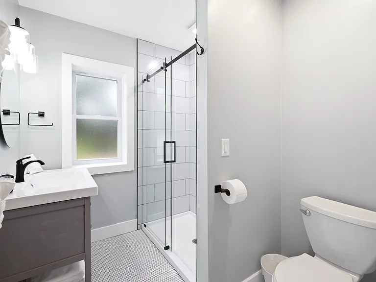 15775 Lakeshore Rd #1 — Photo 6