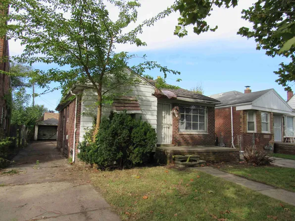 7641 Stout St, Detroit, MI 48228