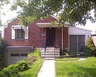 1st image of 231 Castlewood Ave