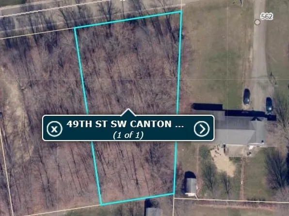 49th St SW, Canton, OH 44706