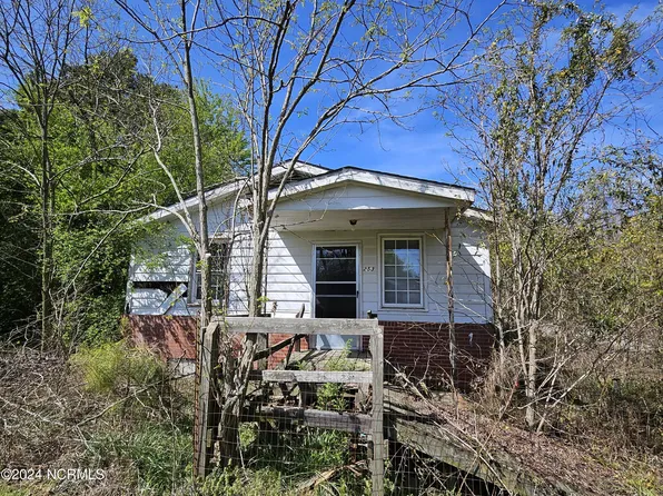 253 Booker Street, Pikeville, NC 27863