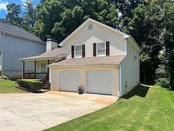 4th image of 1785 McDowell Ct