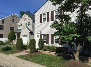 21 Cobb Pl, Morristown, NJ 07960