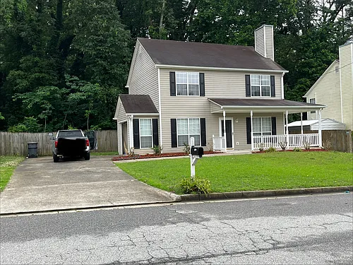 979 Hunt Rd Photo 1