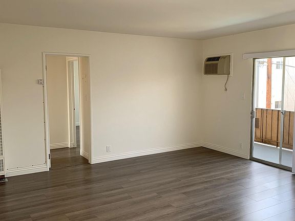 4th image of 1204 E Lexington Dr APT 8
