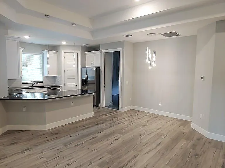 52 Ethan Allen Dr — Photo 15