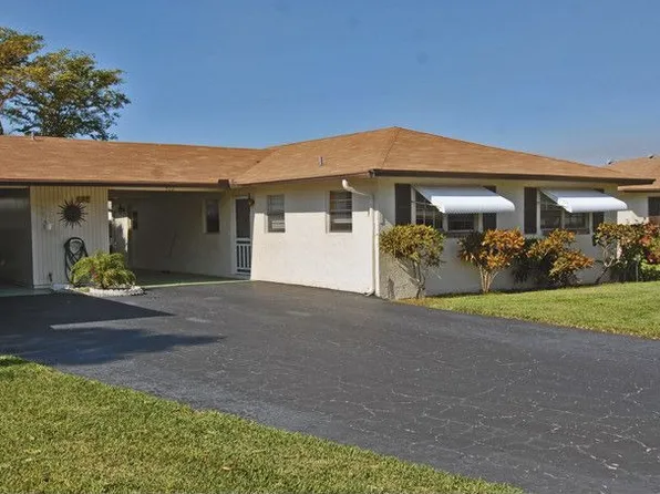 523 Sandpiper Cir, Delray Beach, FL 33445