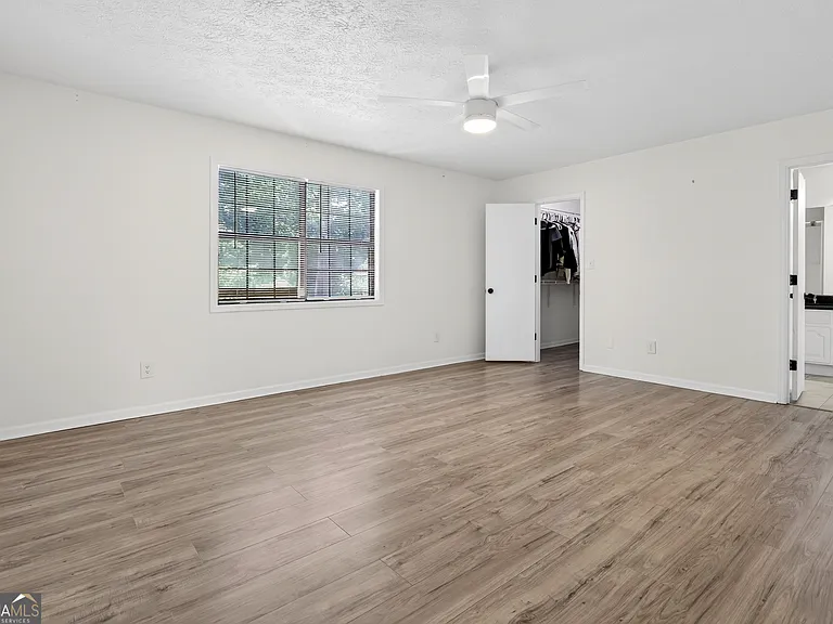 11525 Matthews Trl — Photo 15